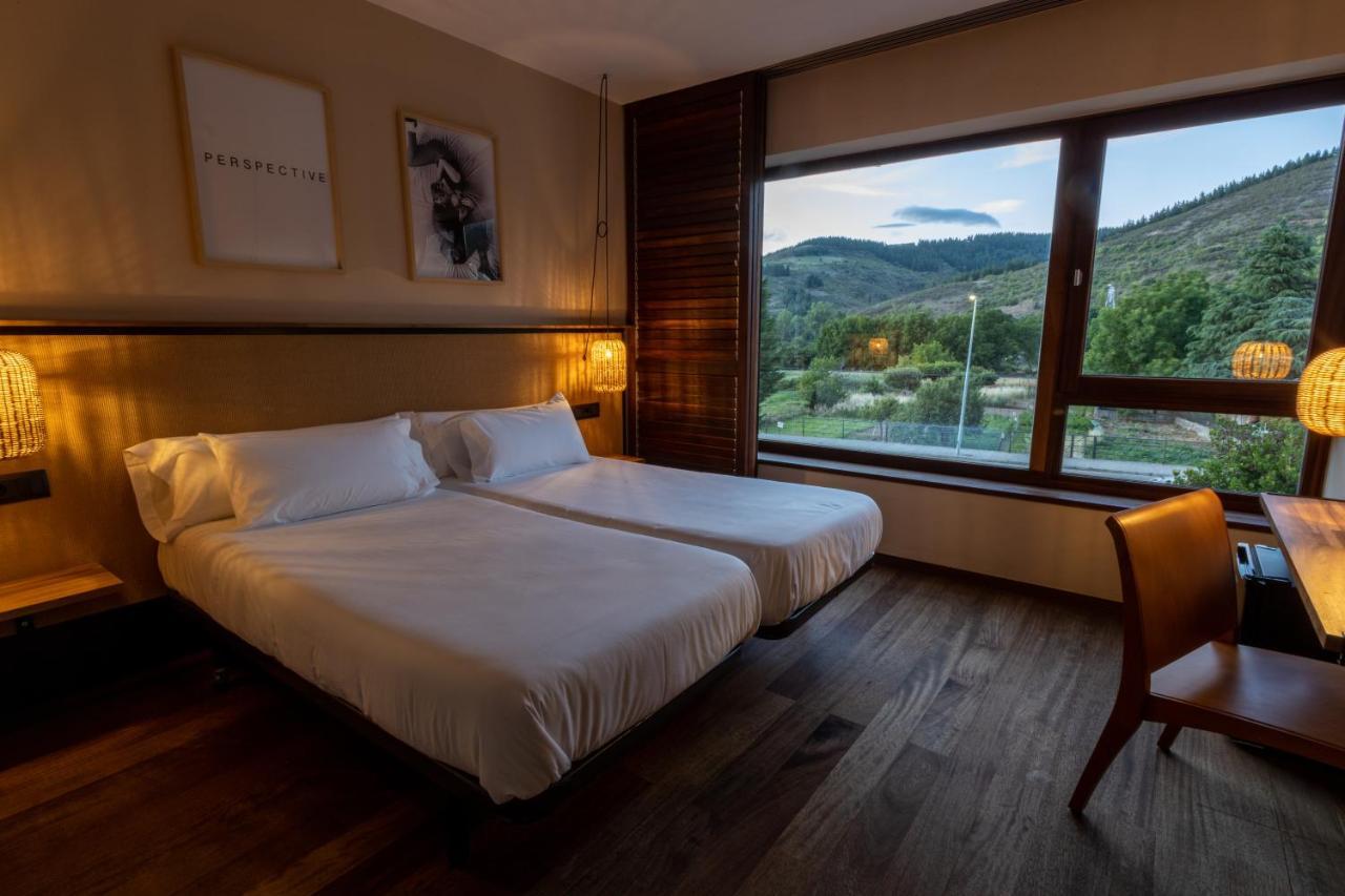 No-Mad Green Hotel Molinaseca Luaran gambar